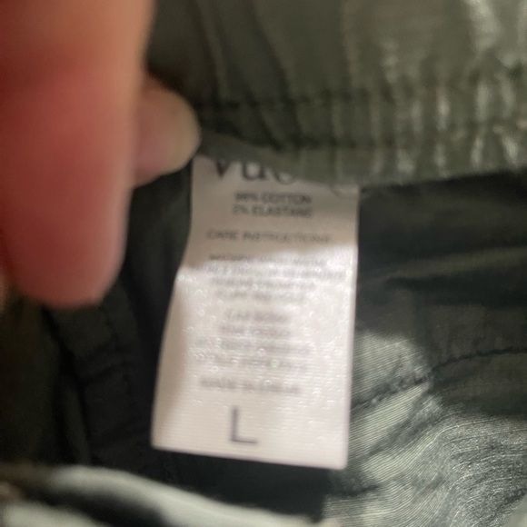 Vuori rip stop men’s climber pants/ EUC - Picture 5 of 7